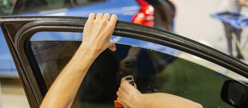 Films solaires protection, quels avantages pour votre int&eacute;rieur en &eacute;t&eacute; ?