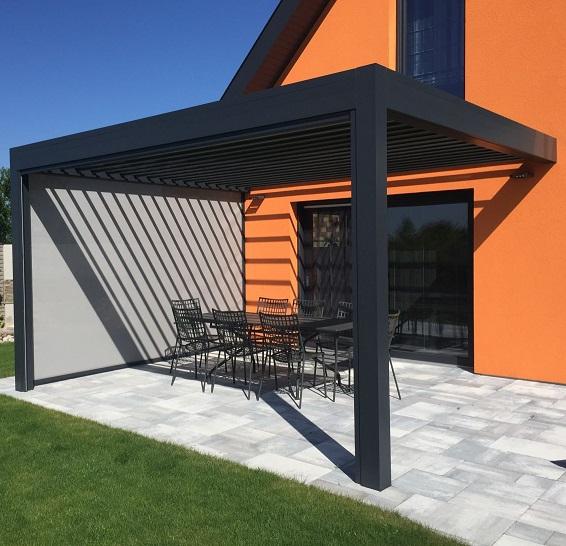 Pergola bioclimatique à Metz, Nancy et Thionville : pourquoi opter pour une installation et pose sur votre terrasse ?